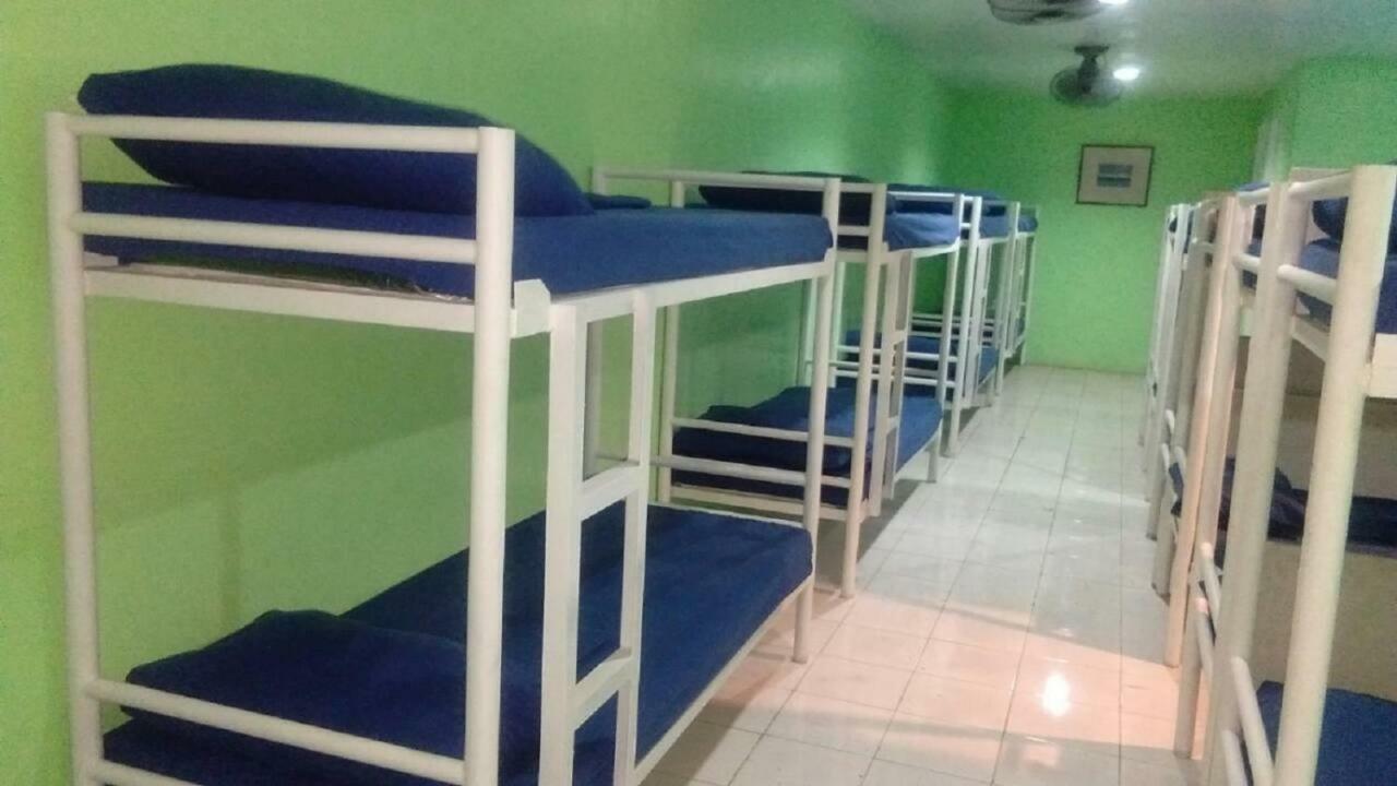 Bahay Ng Lahat Manilla Buitenkant foto